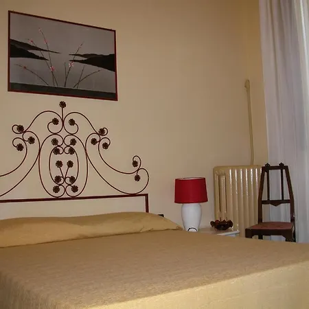 Villa Patrizia B&B Lucca Habitación foto